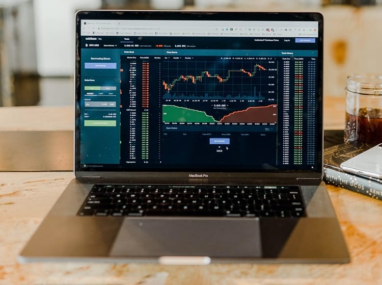 How Frequently Can You Trade Crypto On Robinhood - Learn to Invest in the Stock Market For Free With Robinhood : This means that no matter what, you can buy and sell cryptocurrencies without paying fees to robinhood.